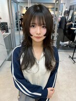 アリー(ally) 中性ウルフロングレイヤーカットロングウルフカット姫カット