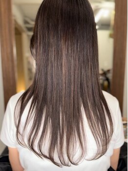 リアン(Lien)の写真/クセ毛やうねりをしっかり押さえる☆髪の癖に合わせて薬剤を変えるのでダメージレスな施術をおこないます♪