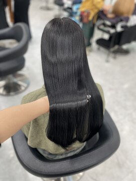 エラ(Ella) プレミアム髪質改善トリートメント♪