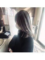 リリ(Riri) バレイヤージュ