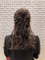 オリーブスバイネオリーブ(Olive's by neolive)&nbsp;【新宿  neolive】ハーフアップアレンジ