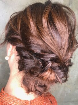 グリフィカ(griFFica) ヘアアレンジ