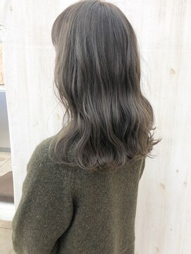 ビファインべクス(Befine becs) 20代30代　大人可愛い透明感マットグレージュ