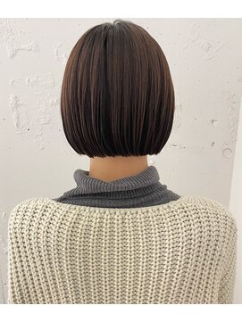 カウチ 板橋本町店(kauti) ぱつっとミニボブ