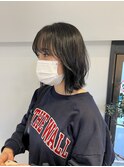 外ハネレイヤー ボブレイヤー くびれボブ グレージュ