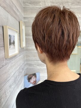 ビブ(bib) ショート／ピンクベージュ