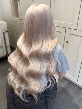 ベレーザ 渋谷(BELEZA) 4972ニュアンスカラー艶髪ハイトーンシルキーベージュ韓国波巻き