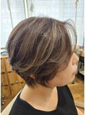 ショートボブ