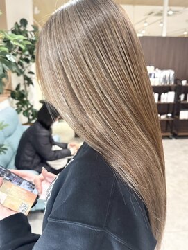 ビスポーク(BESPOKE) ハイライトバレイヤージュグラデーションカラー白髪ぼかし