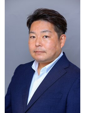 メンズウィル バイ スヴェンソン 札幌スタジオ(MEN'S WILL by SVENSON) ビジネス対応オールバックスタイル