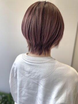 ジプソ(Gypso Hair salon) 【 ショートウルフ × ピンクベージュ 】