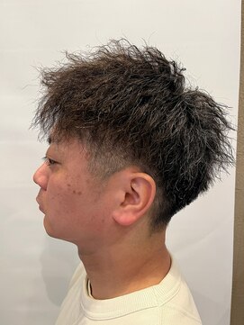 インフィニィト ネオ(INFINITO NEO) 2ブロックツイストパーマ