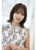 大人可愛い20代30代40代小顔似合わせ 原宿表参道ペールベージュ