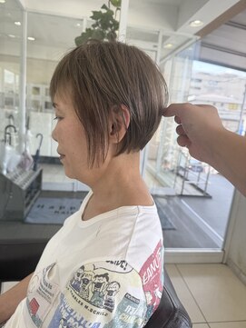 ハピネス 西大寺店(Happiness) 【50代・60代限定】まとまり艶ショートボブ/髪質改善／しらさん