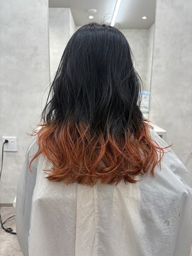 オンドバイサク(ondo by Saku) エンドカラー/裾カラー／暖色カラー/30代