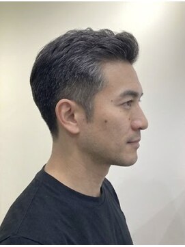 シャカ(SHAKA) 40代大人ショート