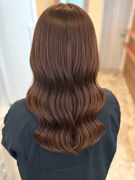 フラワーズ(Flowers) ウォームブラウン セミロング ウエーブヘア 髪質改善 艶髪