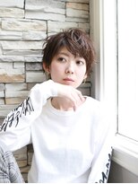 マクナリー(McNally)&nbsp;ハンサムショートをラフなパーマで