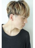 ソフトマッシュ＿ハイライトブロンドベージュ＿ツーブロック　