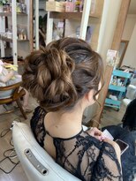 ロカット サロン(Roquat Salon)&nbsp;お呼ばれアップスタイルアレンジ【ヘアセット/立川/エクステ】