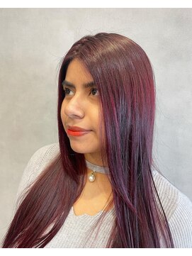 アチーブリス(achieve Liss) ツヤ髪レッドカラー赤髪暖色系 ストレートロングヘア