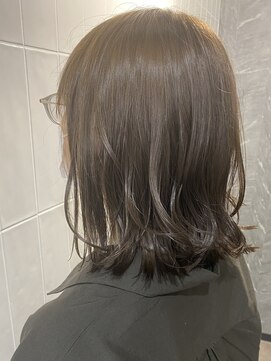 アラ サッポロオオドオリ(ala) 《ala》外ハネボブ×ナチュラルベージュ