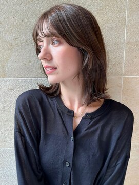 ビュートリアム265(BEAUTRIUM 265) ◎ミディアム/くびれレイヤー/レイヤーカット/顔周りカット/銀座