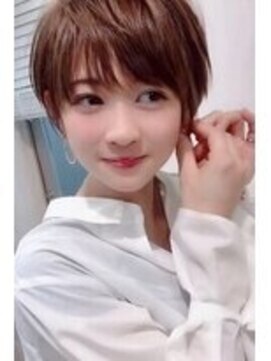 ビューブルー 亀戸錦糸町(VIEW BLUE) 美髪シアーカラーピンクブラウンショートカット切りっぱなしボブ