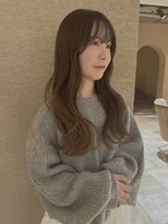 ビファインべクス(Befine becs)&nbsp;おすすめ大人可愛いナチュラルヘアで暗めベージュカラー
