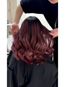 アライブ ハラジュク(ALIVE harajuku) 今流行りの海外風バレイヤージュ