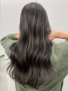 ネイロ バイ ジルブラン 葛西(NeiRo by JIL BLAN) ハイライト白髪ぼかしダブルカラーインナーカラーショートボブ