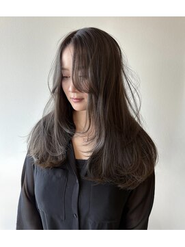 ミナリ(minari) レイヤーカット／透明感カラー☆