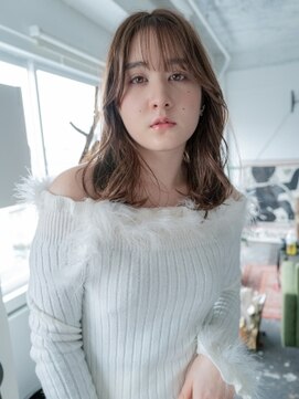 モテ系セミロングスタイル