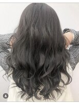 コトナ(kotona)&nbsp;【ブルーブラックカラー】ブリーチカラー/渋谷/グレージュカラー