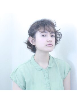 アットラブ バイ ベル(at'LAV by Belle) 『外国人風』金ピン×ボブアレンジ