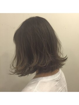 カタチヘアー(HAIR) カタチヘアーとオソロイ。。。そとはねボブのカタチ。。。。。。