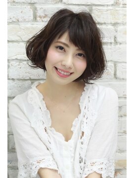 エルデ ナインズ ヘアー スタンド 川口店(elde 9's HAIR STAND) 厚めバング&マーメイドアッシュの個性的で無造作ナチュラルボブ