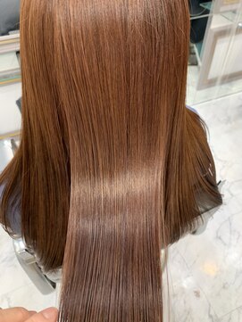 エスカーラ 表参道(THE ESCALA) @m_ayu/メルティカラー/ビタミンカラー/タビラマユミ