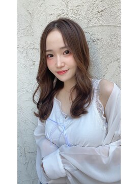 ロンド ストラーダ 心斎橋(Lond strada) 韓国前髪顔周りロング×デザインカラー[心斎橋/髪質改善]