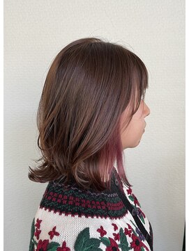 グリー ヘアープロデュース(Gree hair produce) 【Gree小川真由美】ピンク*切りっぱなしボブ*イヤリングカラー