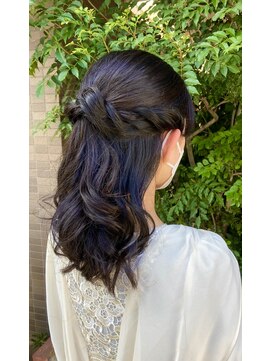 ファーレンピュアスウィート(fahren-pure-suite) お呼ばれハーフアップ