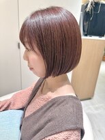 コンティロミー(CONTI ROMMY.)&nbsp;切りっぱなしラインがオシャレ。首も綺麗に見える【ボブ】