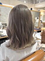 ラボヌールヘアーリアン 川越店(La Bonheur hair Lien)&nbsp;ミルクティーアッシュ