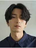 センターパート毛流れニュアンスパーマガイルヘアコンマヘア黒髪