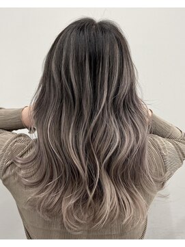 トゥルークリエイション 渋谷(True Creation) デザインカラー