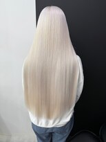 テイス 新宿(TACE)&nbsp;[新宿駅/くびれヘア/アプリコットオレンジ]