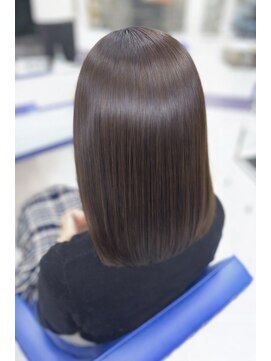 スリーディーヘア(3D Hair) ミディアム/縮毛矯正/髪質改善/トリートメント/美髪/艶髪