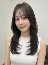 ファミーユプラス(famiiyu+)&nbsp;シースルバング　レイヤーカット
