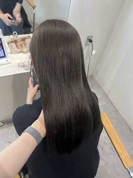 ソヨン 心斎橋店(SOYON) オリーブグレージュ