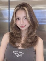 ルームバイシー 新宿(Loom. by Sea)&nbsp;〇ミディアム×ハッシュカット[新宿/ブラウンカラー]